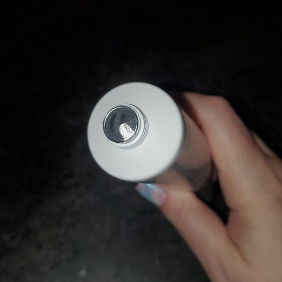 Adama Minerals Vegan Glacial Mud Mask - Picture 3 of 5